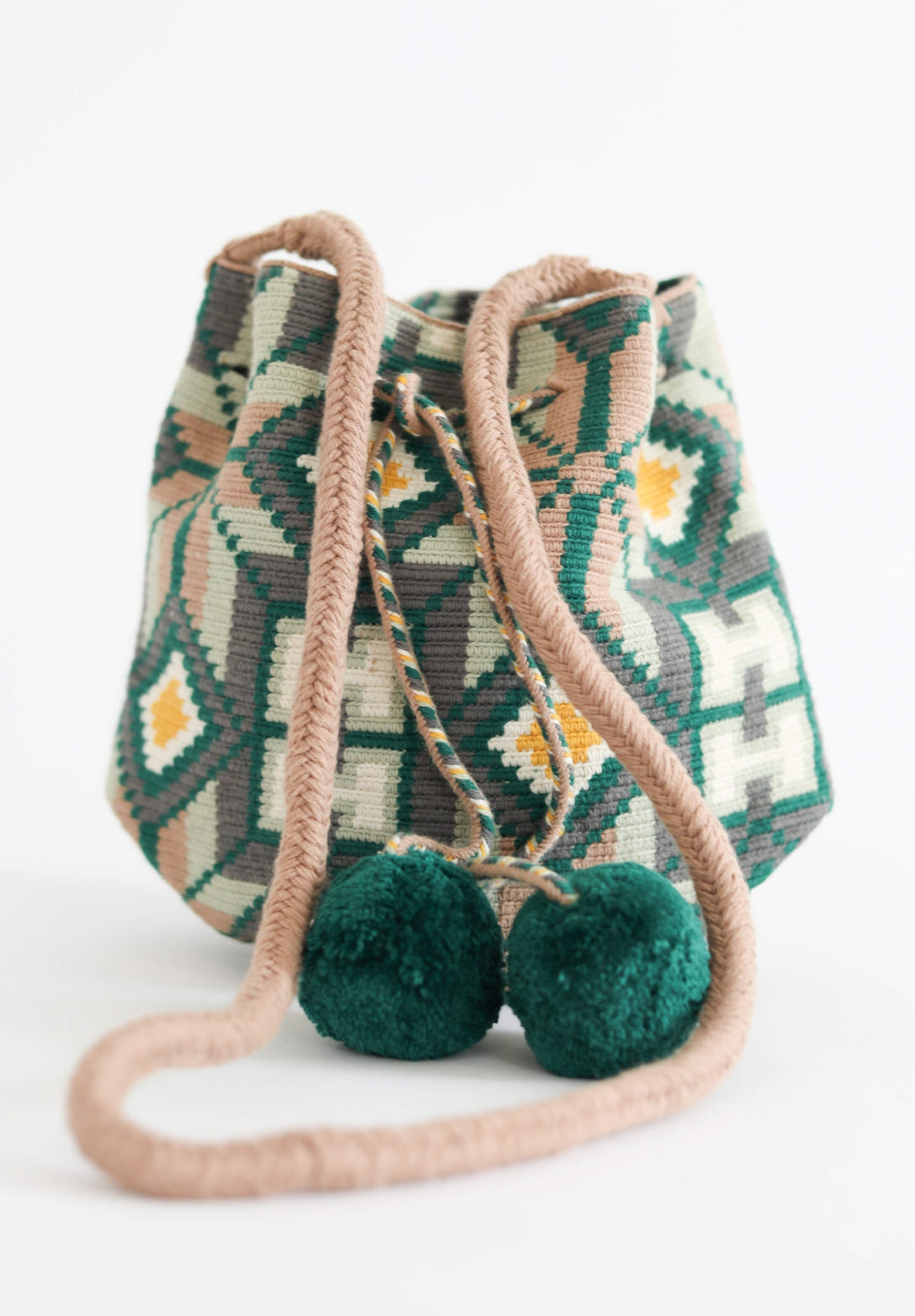 Mama Tierra Karatse Bucket Bag