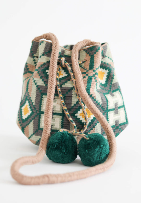 Mama Tierra Karatse Bucket Bag