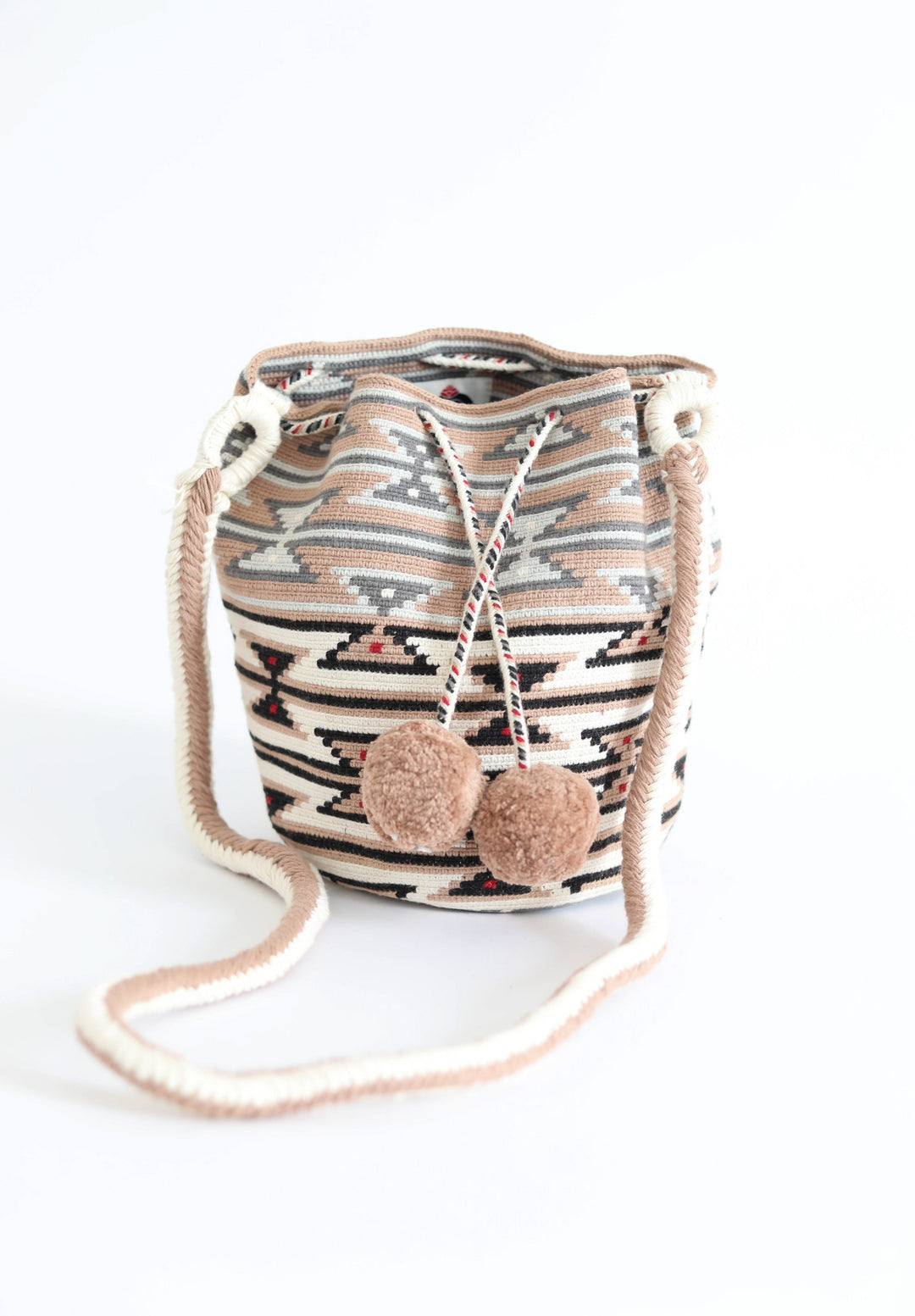 Mama Tierra Sandclock Bucket Bag